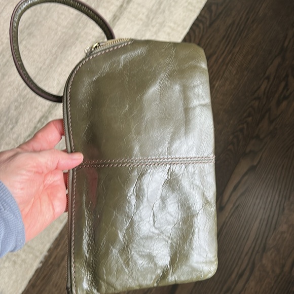 NEW HOBO Sable clutch wristlet in Deep Moss. - Picture 11 of 11